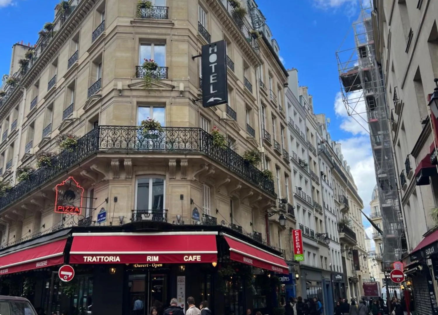 Apartament Quartierlatin *