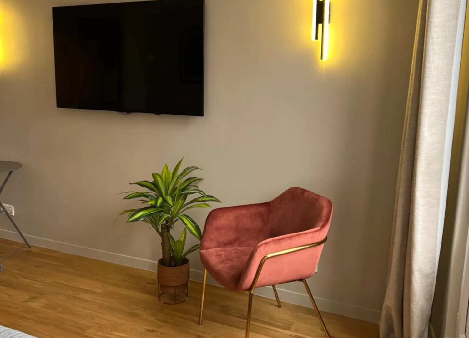Apartament Quartierlatin *